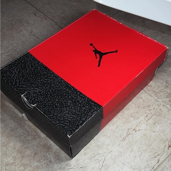 Jordan 3 Retro SE Unite ❗️SOLD❗️ - Picture 3 of 3